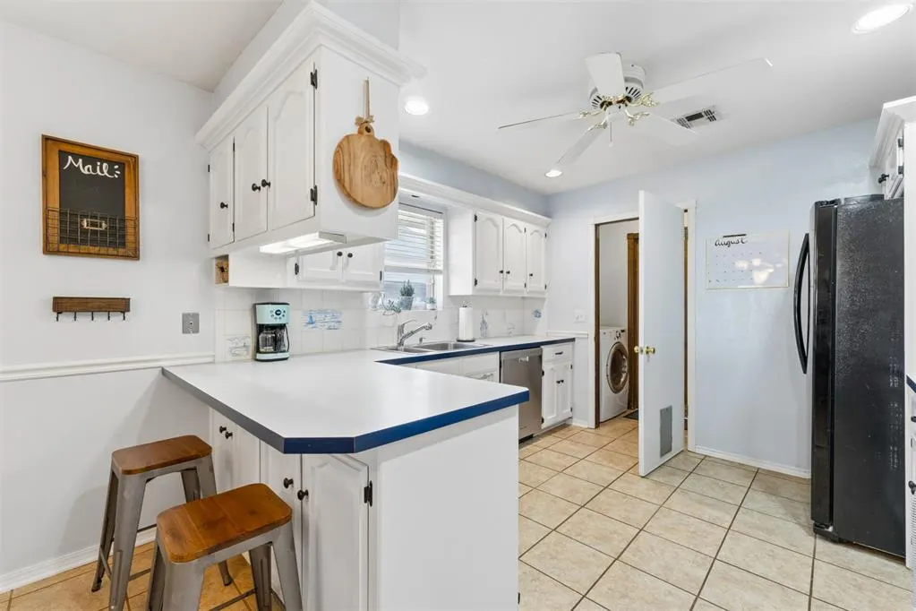 Photo 9 — 3648 Meadow Lane, Edmond, OK 73013