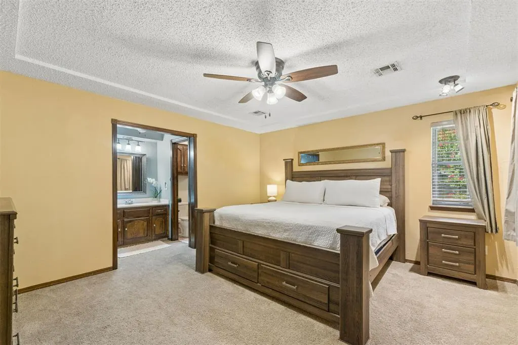 Photo 15 — 3648 Meadow Lane, Edmond, OK 73013
