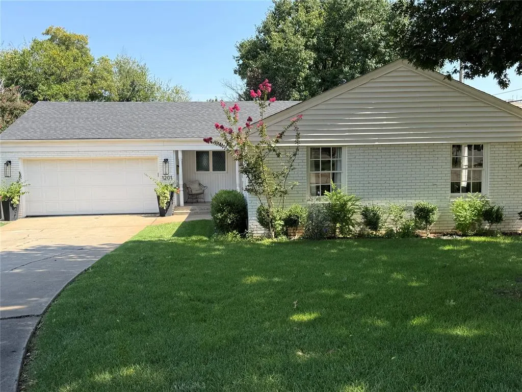 Front exterior — 1201 Glenbrook Terrace, Nichols Hills, OK 73116