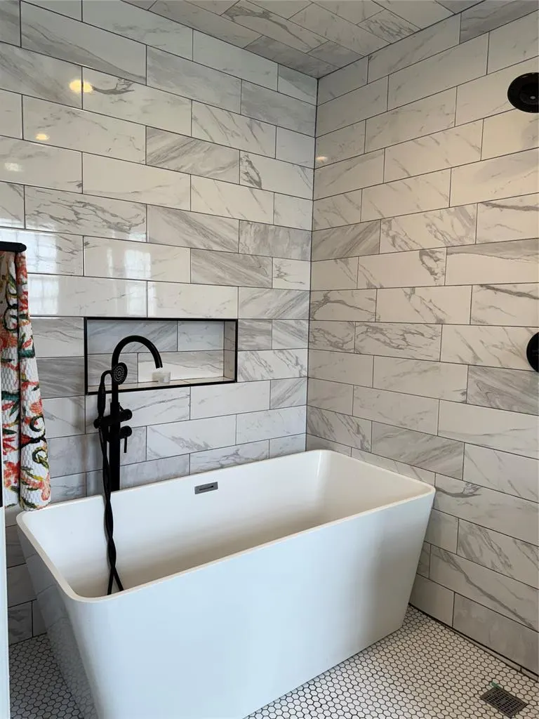Photo 8 — 1201 Glenbrook Terrace, Nichols Hills, OK 73116