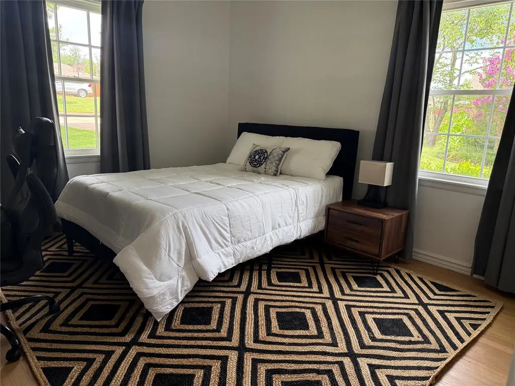 Photo 12 — 1201 Glenbrook Terrace, Nichols Hills, OK 73116