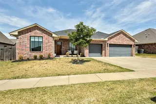 Sold home at 4305 NW 153rd Street