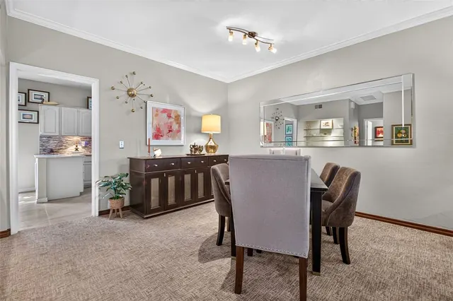 Photo 8 — 6204 Waterford Boulevard 3, Oklahoma City, OK 73118