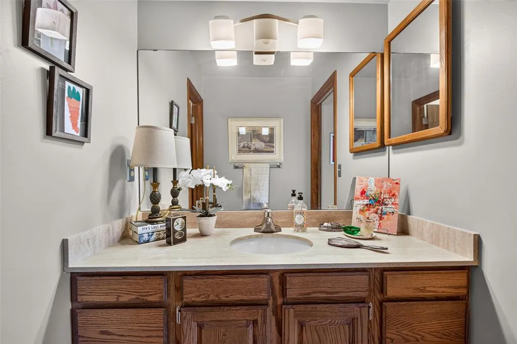 Photo 25 — 6204 Waterford Boulevard 3, Oklahoma City, OK 73118