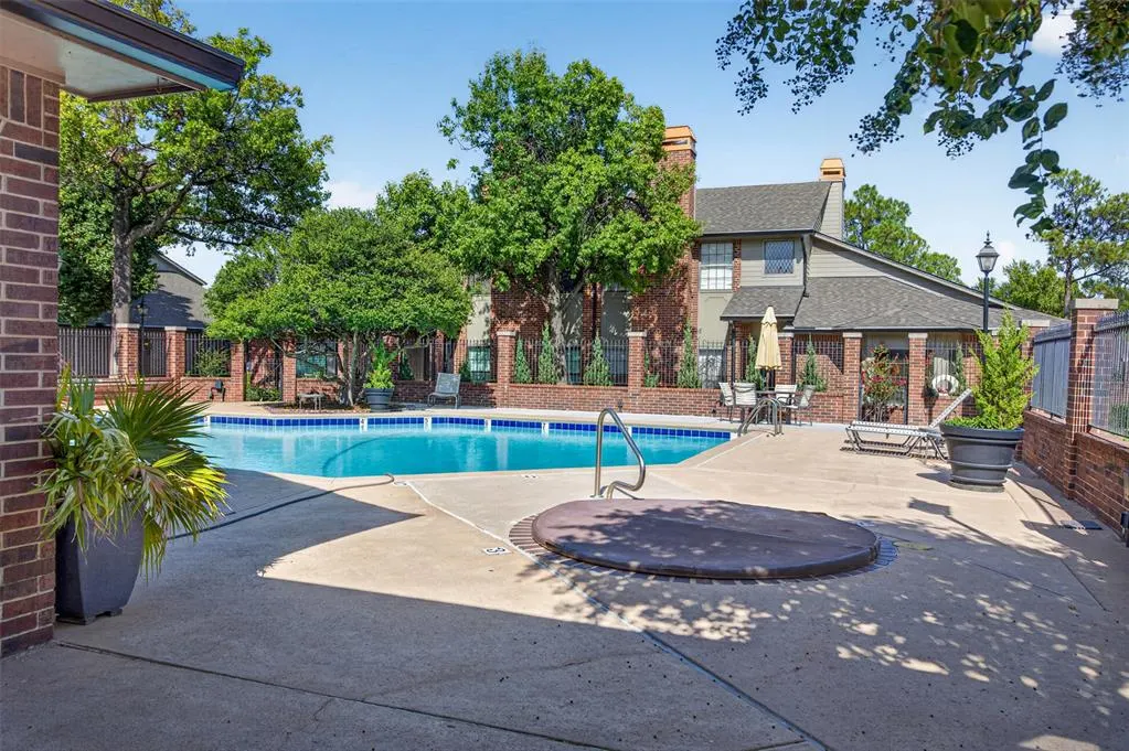 Photo 42 — 6204 Waterford Boulevard 3, Oklahoma City, OK 73118