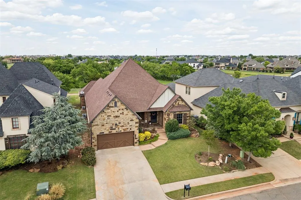 Front exterior — 16816 Little Leaf Lane, Edmond, OK 73012