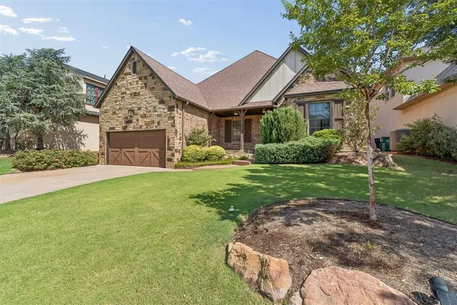 Photo 2 — 16816 Little Leaf Lane, Edmond, OK 73012