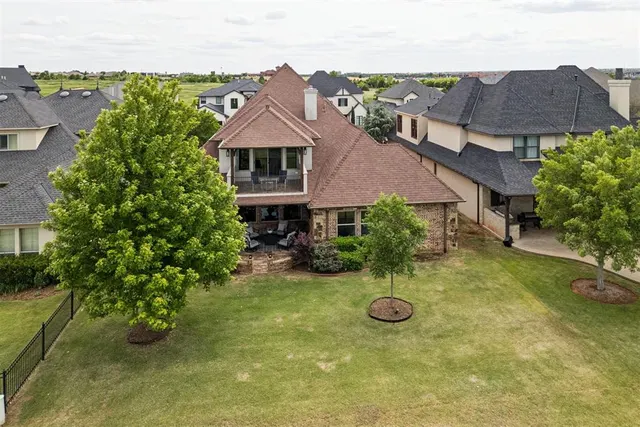 Photo 4 — 16816 Little Leaf Lane, Edmond, OK 73012