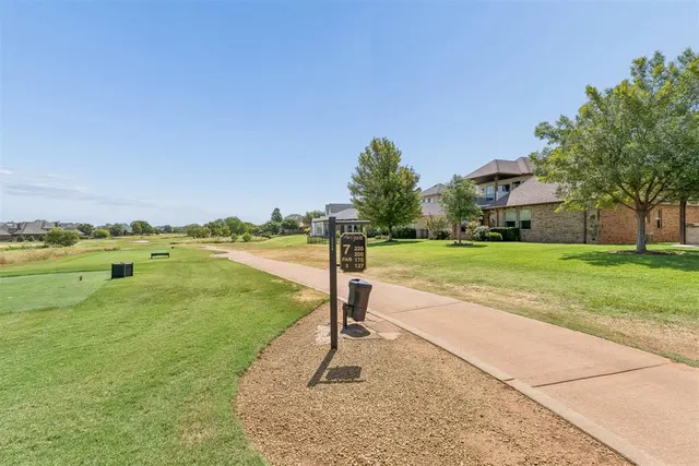 Photo 5 — 16816 Little Leaf Lane, Edmond, OK 73012
