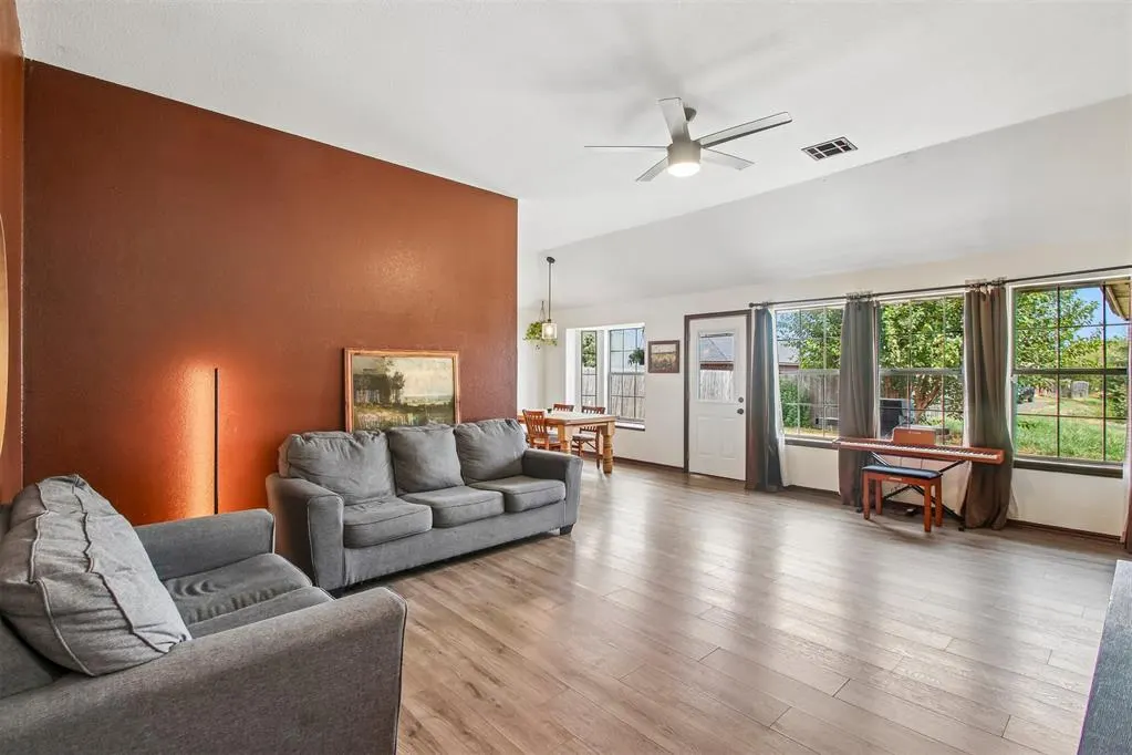 Photo 5 — 4921 SE 87th Terrace, Oklahoma City, OK 73135