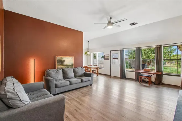 Photo 5 — 4921 SE 87th Terrace, Oklahoma City, OK 73135