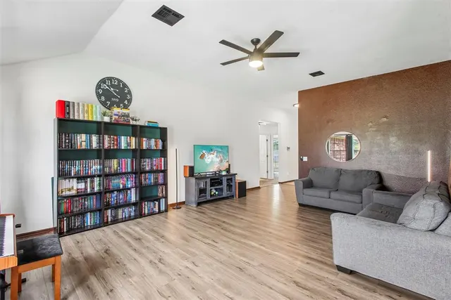 Photo 7 — 4921 SE 87th Terrace, Oklahoma City, OK 73135