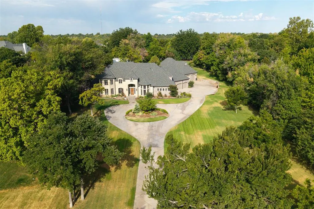 Front exterior — 13315 N Coltrane Road, Edmond, OK 73013