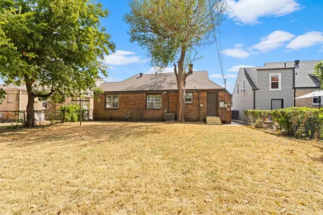 Photo 5 — 3305 NW 25th Street, Oklahoma City, OK 73107