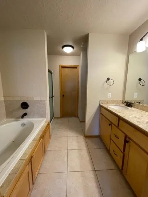 Photo 20 — 804 Beechwood Way, Oklahoma City, OK 73160