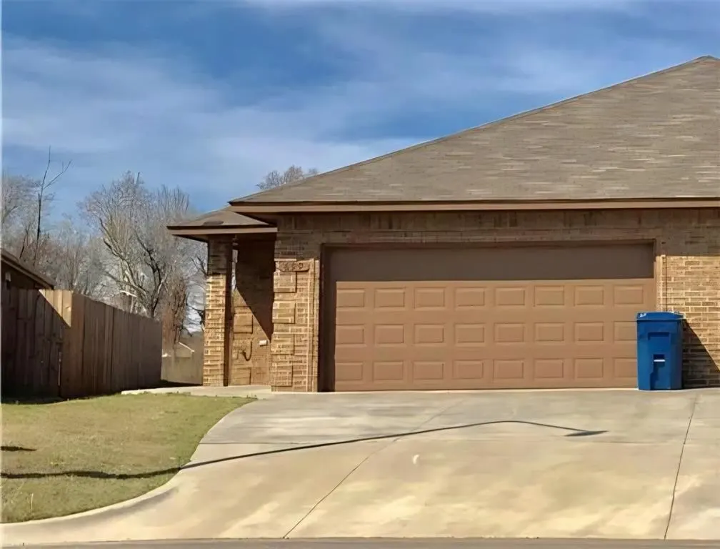 Front exterior — 699 NE 20th Terrace, Newcastle, OK 73065