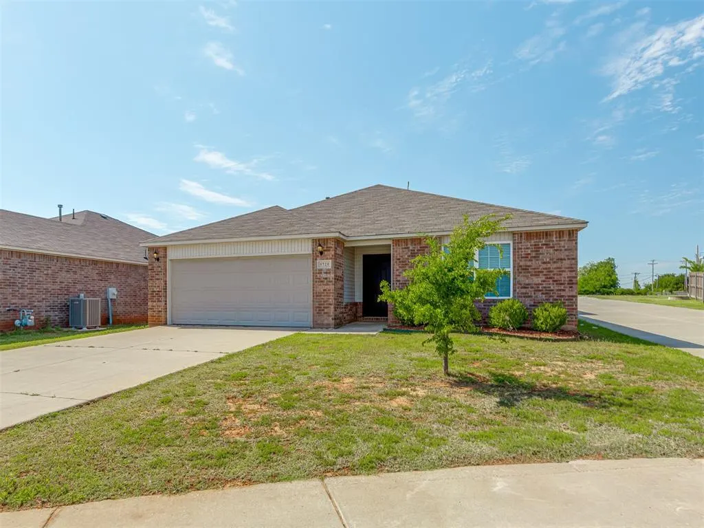 Front exterior — 1720 Castle Street, Oklahoma City, OK 73120