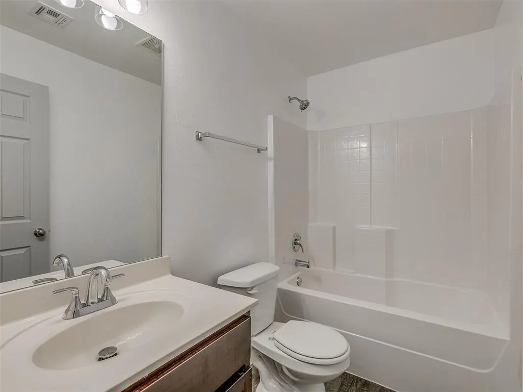 Photo 34 — 1720 Castle Street, Oklahoma City, OK 73120