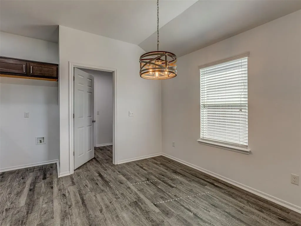 Photo 19 — 1720 Castle Street, Oklahoma City, OK 73120