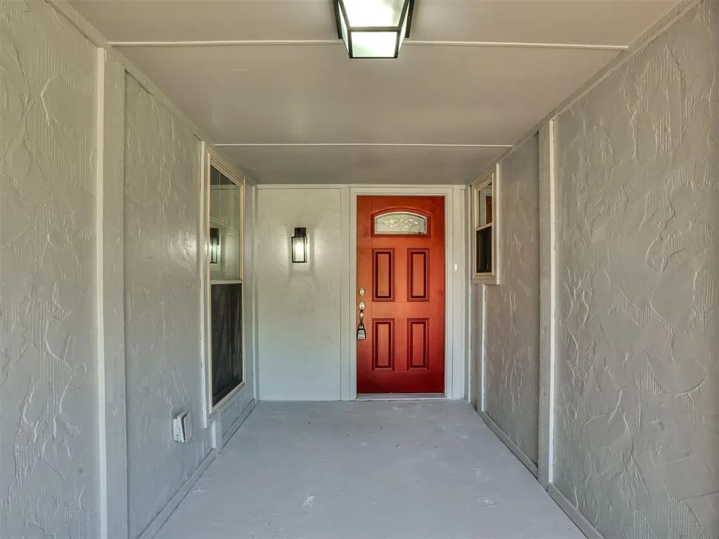 Photo 8 — 1305 Apollo Road, Edmond, OK 73003