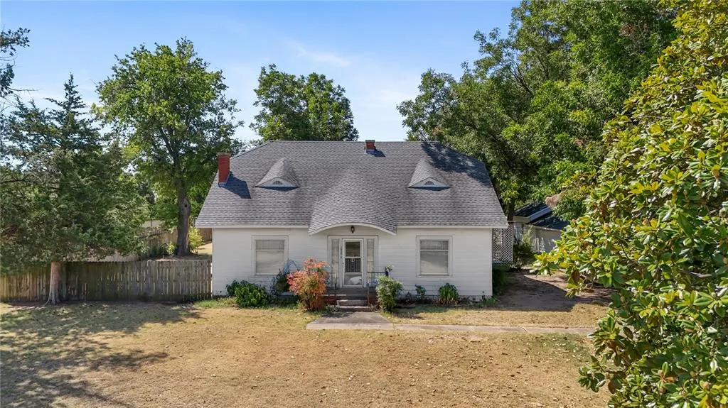 Front exterior — 7530 NW 36th Street, Bethany, OK 73008