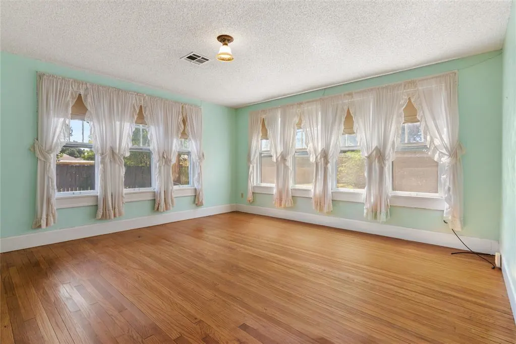 Photo 22 — 7530 NW 36th Street, Bethany, OK 73008