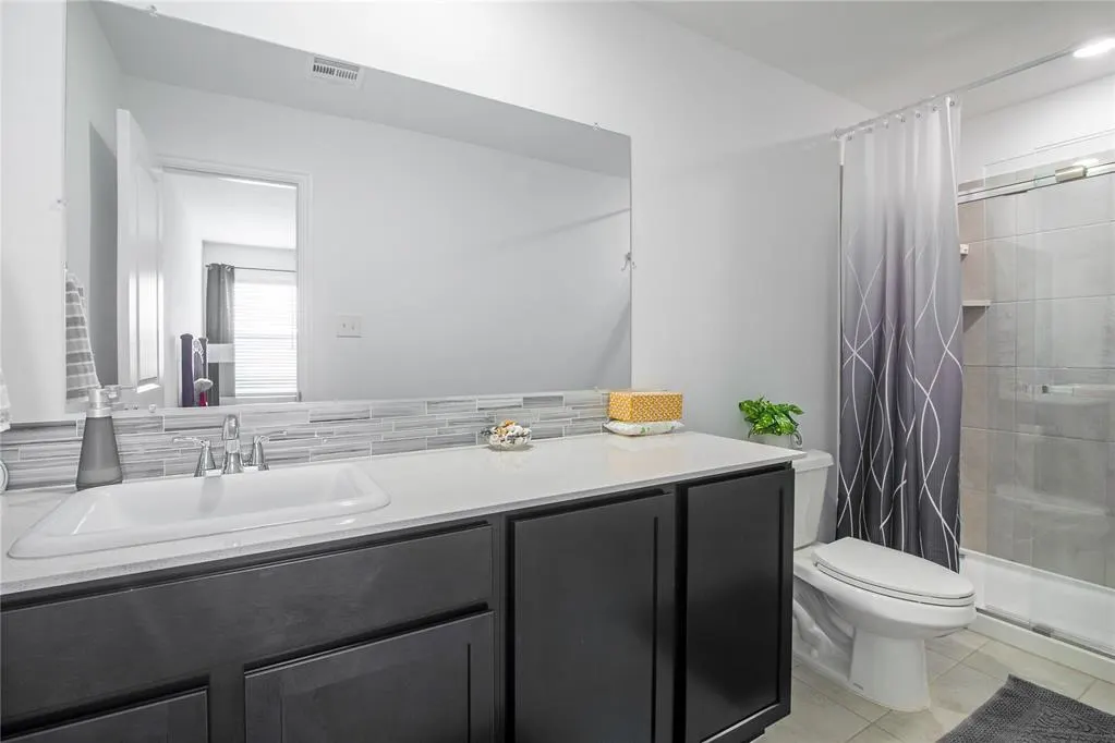 Photo 19 — 2205 Claire Drive, Yukon, OK 73099