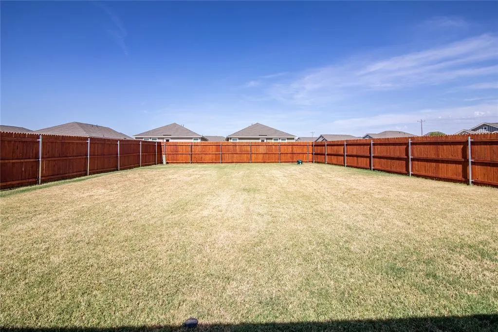 Photo 28 — 2205 Claire Drive, Yukon, OK 73099