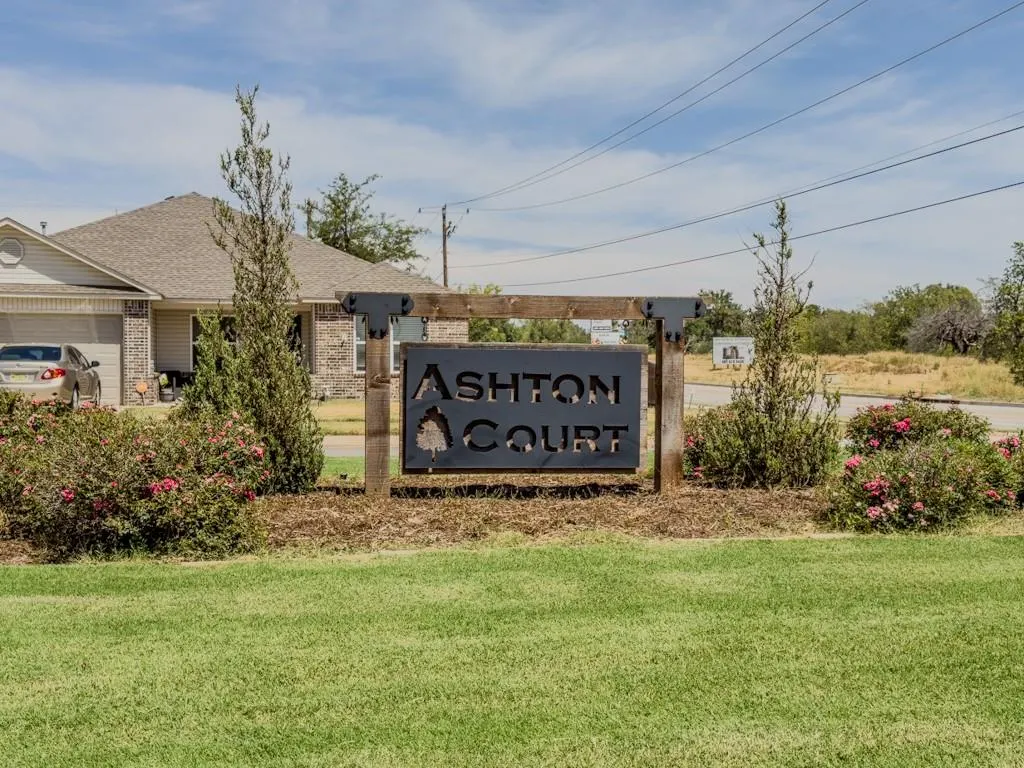 Photo 29 — 2205 Claire Drive, Yukon, OK 73099
