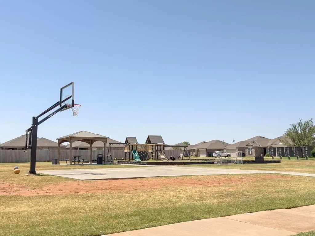 Photo 30 — 2205 Claire Drive, Yukon, OK 73099