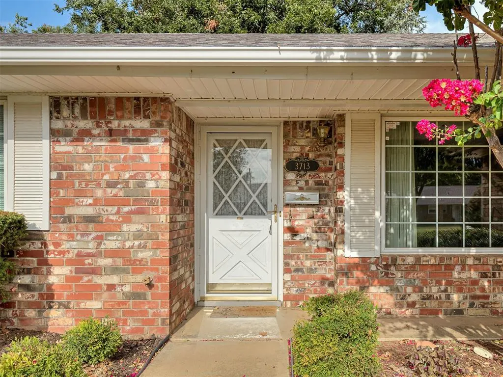 Photo 2 — 3713 N Bryan Avenue, Bethany, OK 73008
