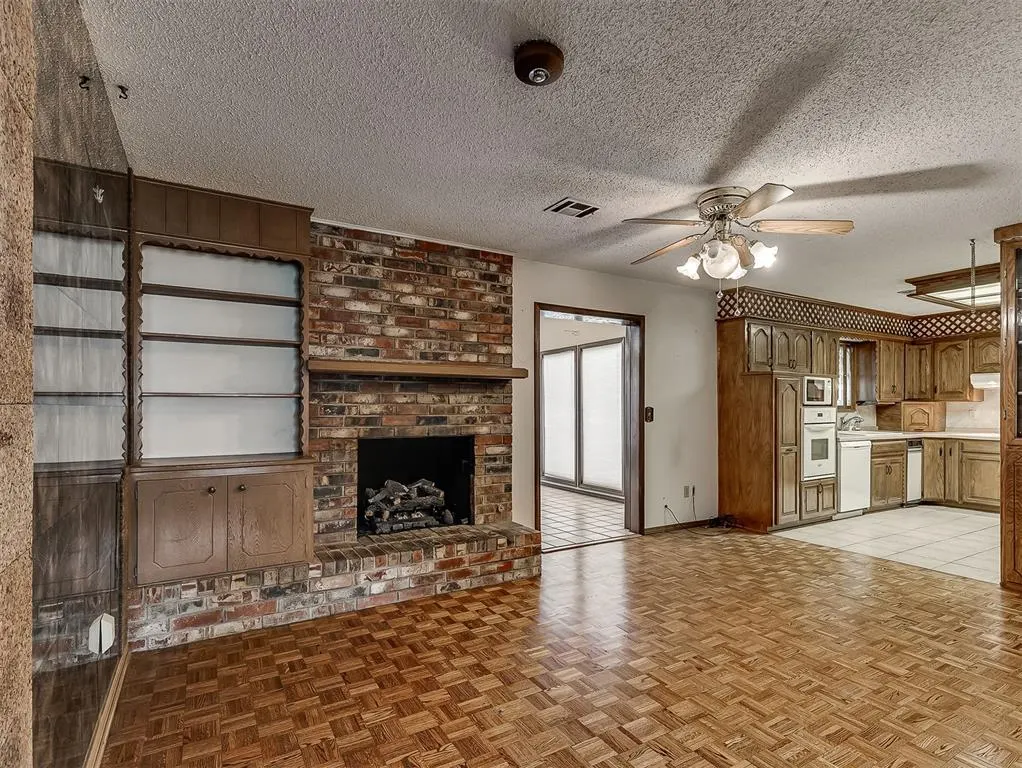 Photo 8 — 3713 N Bryan Avenue, Bethany, OK 73008