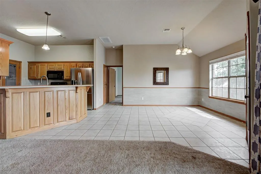Photo 18 — 528 Loyd Lane, Moore, OK 73160