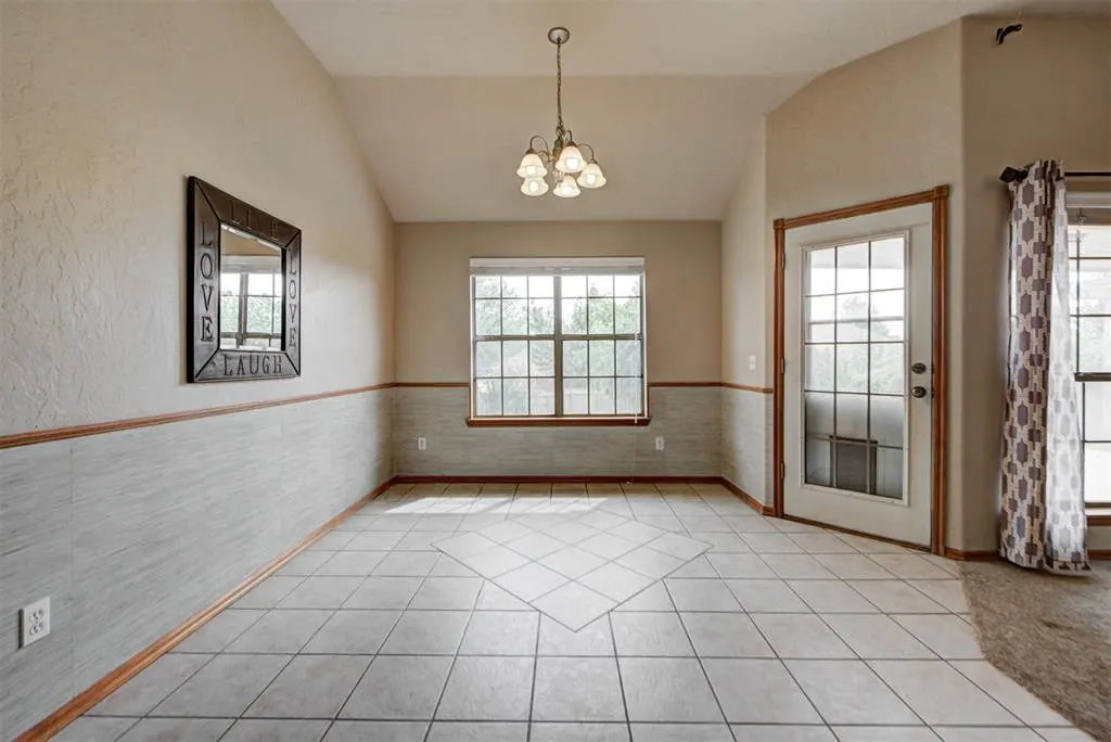 Photo 20 — 528 Loyd Lane, Moore, OK 73160