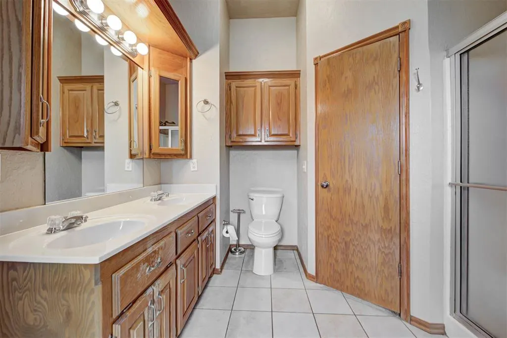 Photo 25 — 528 Loyd Lane, Moore, OK 73160