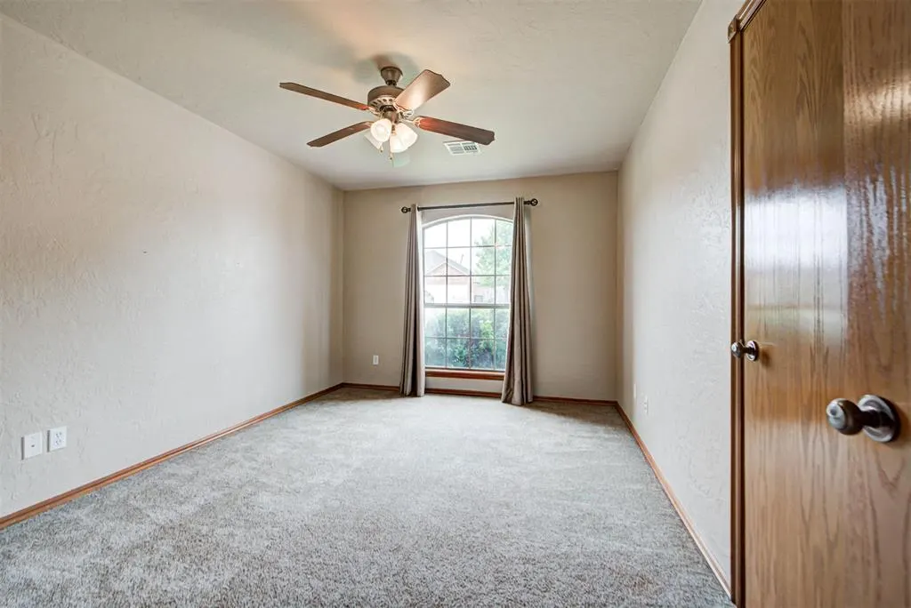 Photo 29 — 528 Loyd Lane, Moore, OK 73160