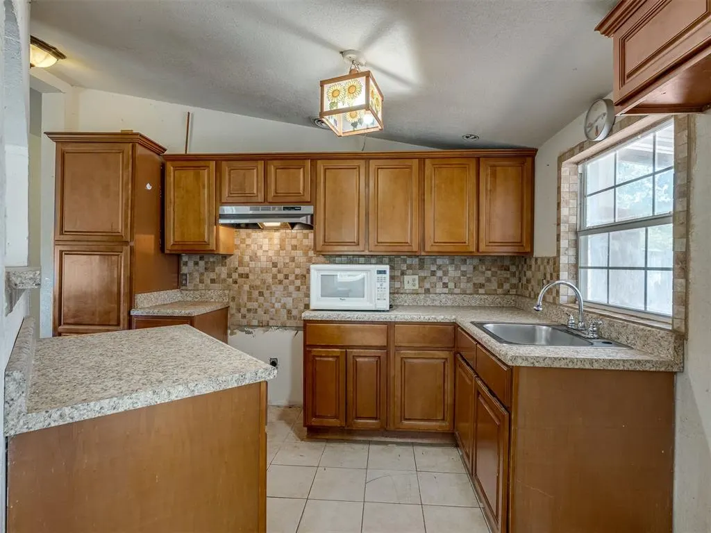 Photo 13 — 18500 SE 149th Street, Newalla, OK 74857