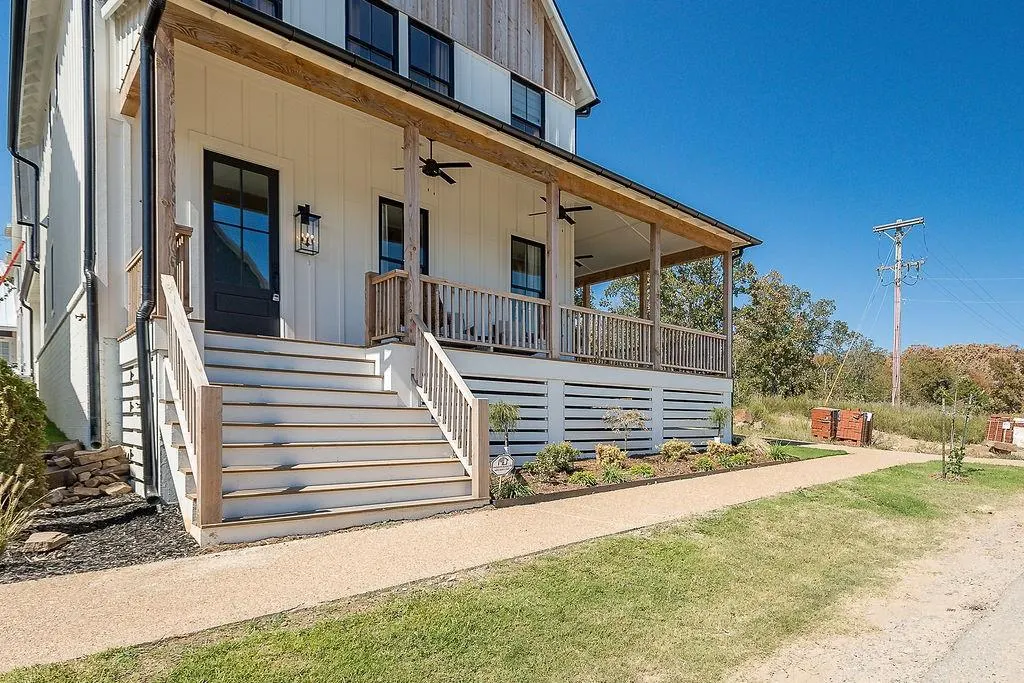 Photo 3 — 49 Ramble Along Road, Carlton Landing, OK 74432