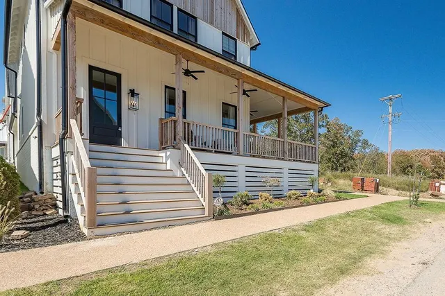 Photo 3 — 49 Ramble Along Road, Carlton Landing, OK 74432