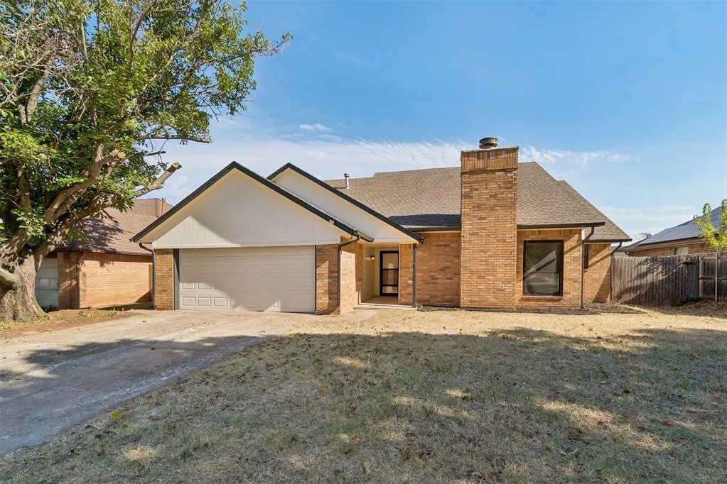 Photo 4 — 7901 Maehs Circle, Oklahoma City, OK 73162