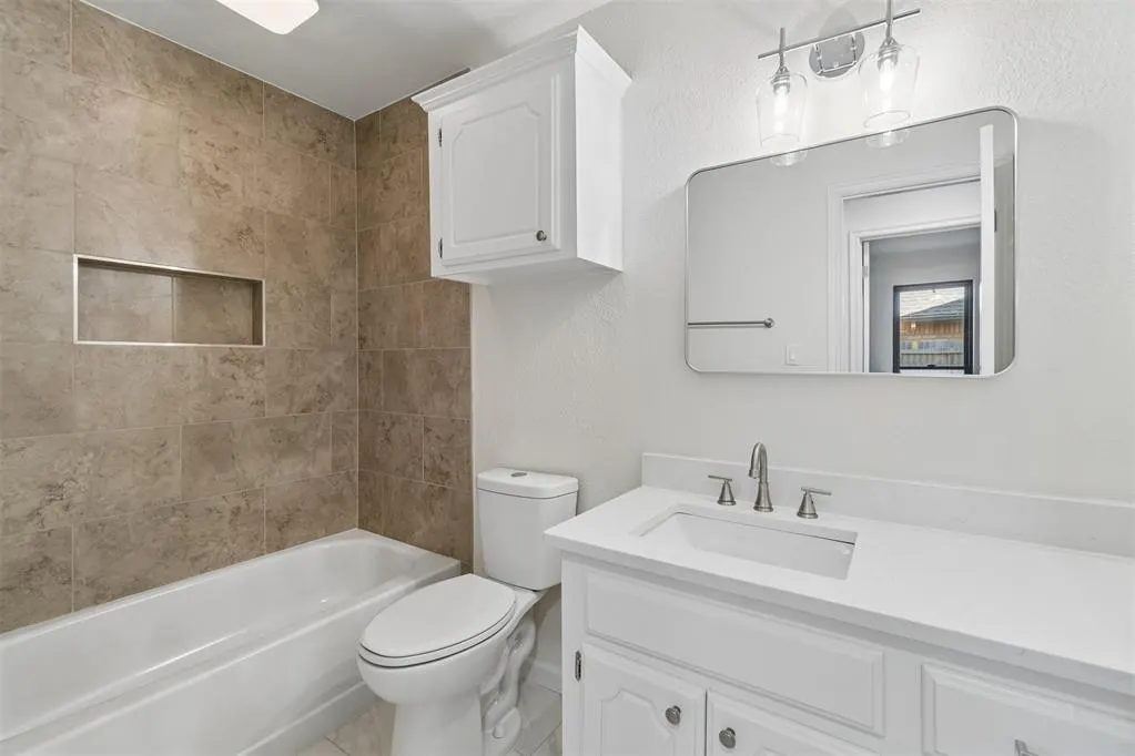 Photo 38 — 7901 Maehs Circle, Oklahoma City, OK 73162