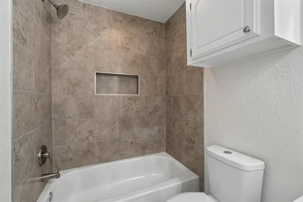Photo 39 — 7901 Maehs Circle, Oklahoma City, OK 73162