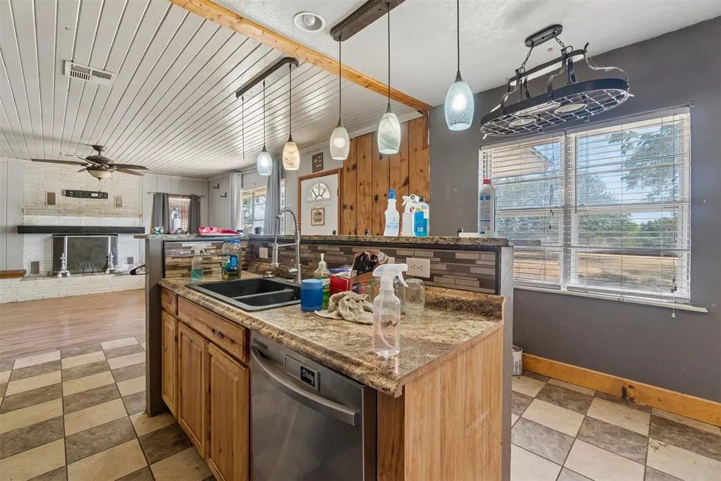 Photo 20 — 18087 Donna Sue Drive, Shawnee, OK 74801