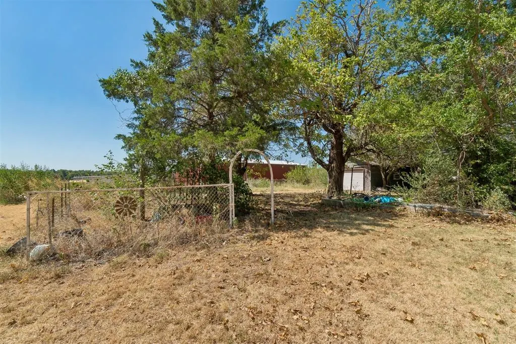 Photo 37 — 18087 Donna Sue Drive, Shawnee, OK 74801