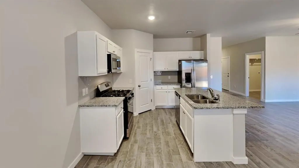 Photo 6 — 4317 NE 124th Street, Oklahoma City, OK 73013