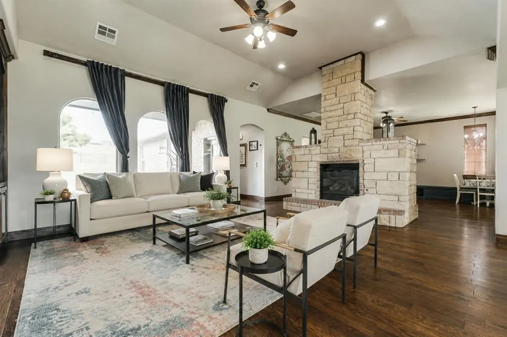 Front exterior — 3525 Abby Lane, Newcastle, OK 73065