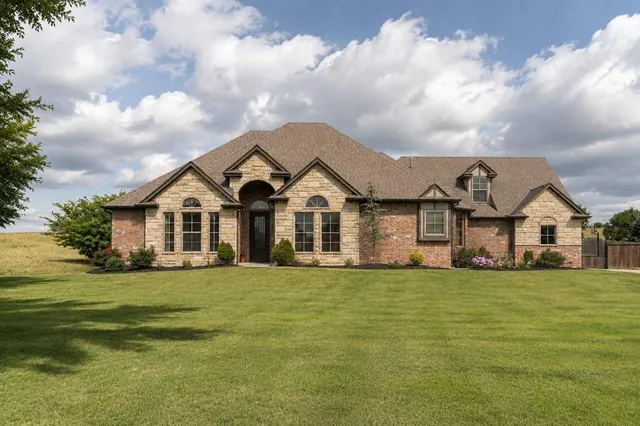 Photo 3 — 3525 Abby Lane, Newcastle, OK 73065
