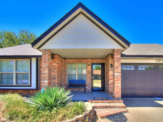 Photo 3 — 805 Lawton, Oklahoma City, OK 73160