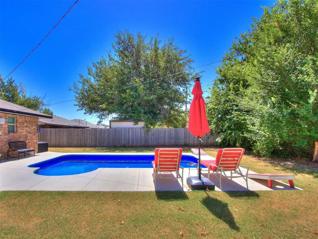 Photo 6 — 805 Lawton, Oklahoma City, OK 73160