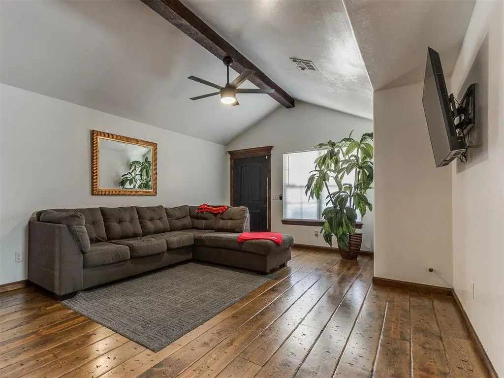 Photo 12 — 805 Lawton, Oklahoma City, OK 73160